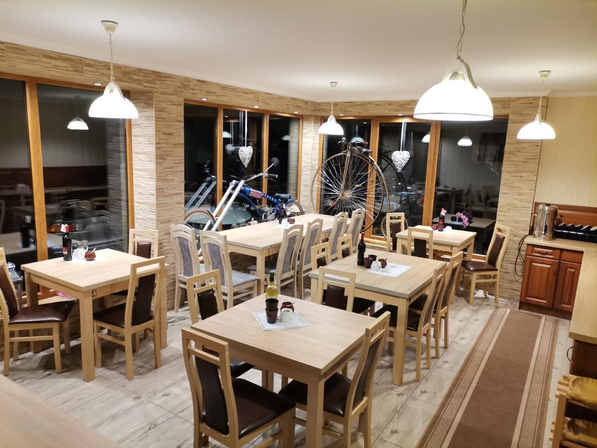 Udany Villa Apartament 슈차이르크 외부 사진