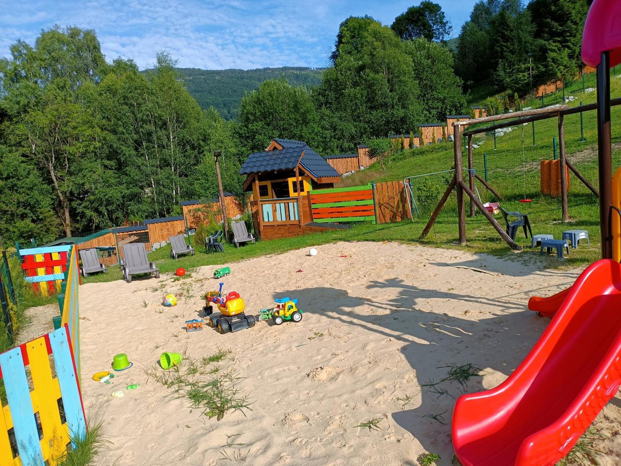Udany Villa Apartament 슈차이르크 외부 사진
